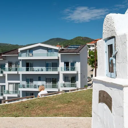 Almare Seaside & - Sithonia 4* Sarti