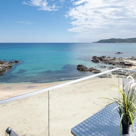Ξενοδοχείο με διαμερίσματα Almare Seaside & - Sithonia Σάρτη