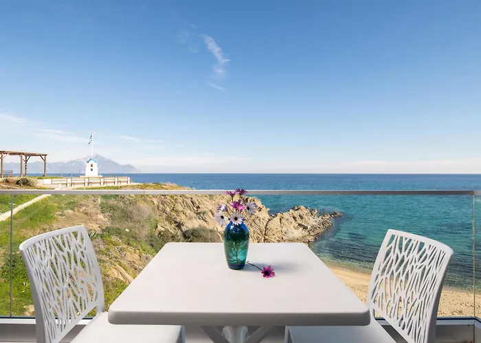 Almare Seaside & - Sithonia Hotel de apartamente